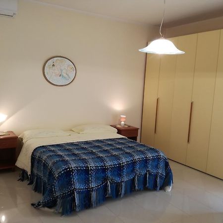 Appartamento In Villa Virginia Fino A 10 Ospiti Mondragone Exterior foto